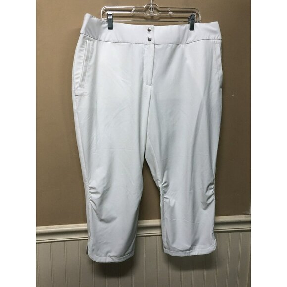 Zenergy Golf by Chicos White Capri Pants Size 3 - Picture 1 of 5